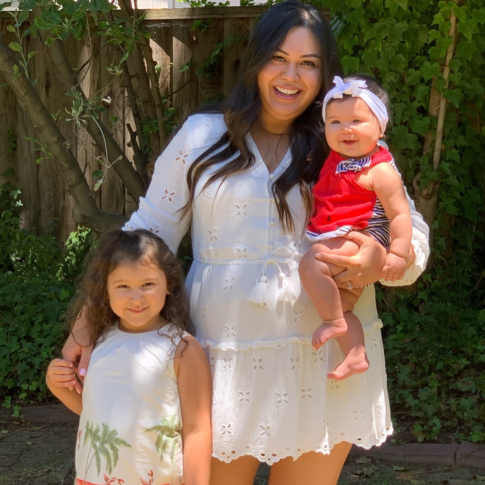 Meet your Posher, Camelia